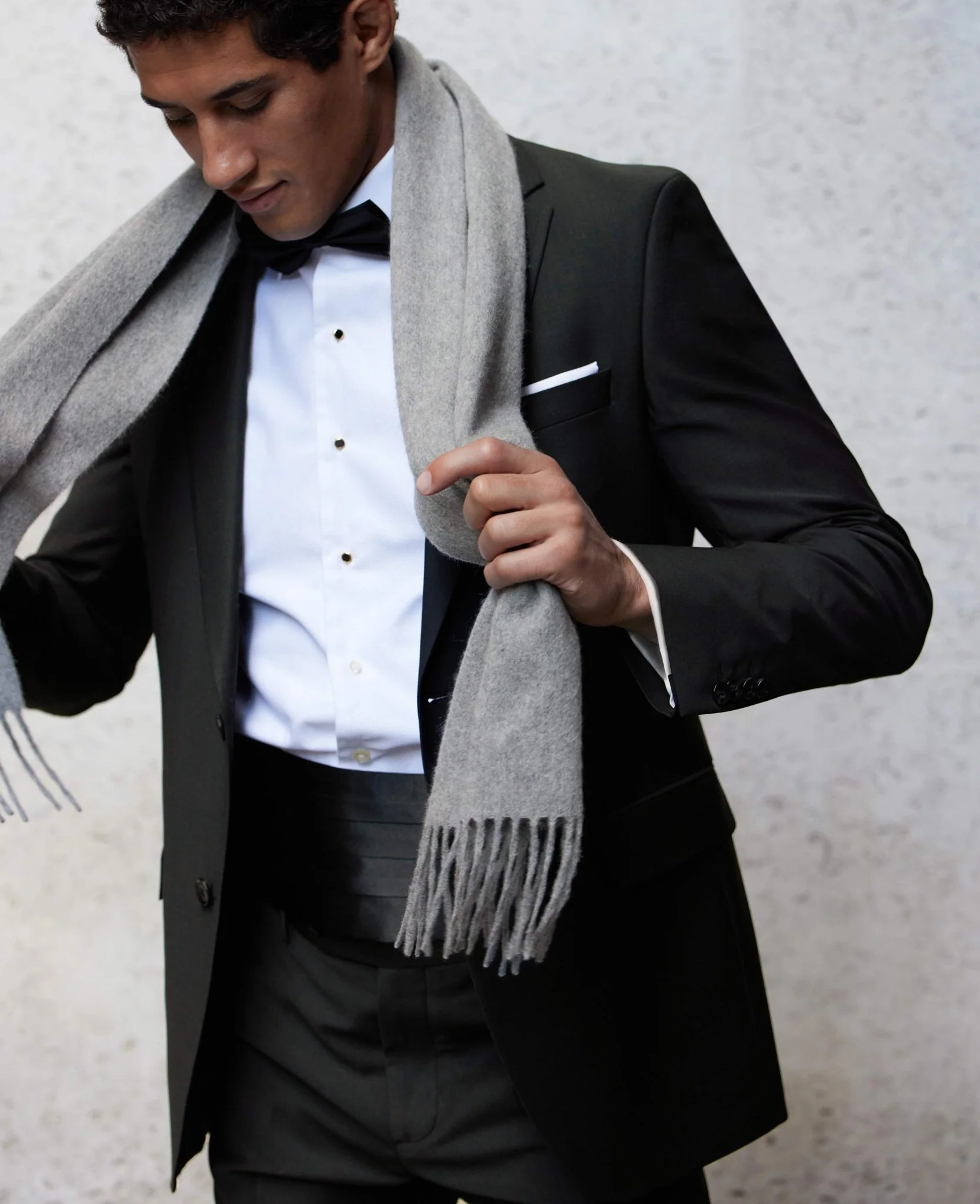 Black Wool-Blend Tailored Suit - Image 8